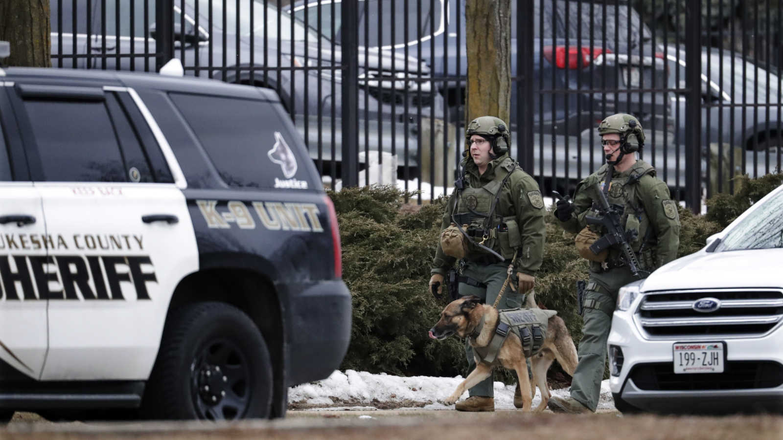 Gunman killed 5 at old Miller Brewery in Milwaukee; 51-year-old shooter ...