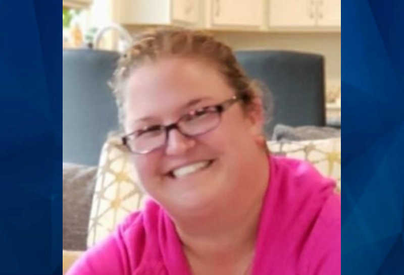 Lisa Banes Wife Kathryn Kranhold : Lisa Banes Wife, Age, Job, Instagram, Height - Wiki Spheres - If anyone has any information about the scooter driver, we ask them to please call police.