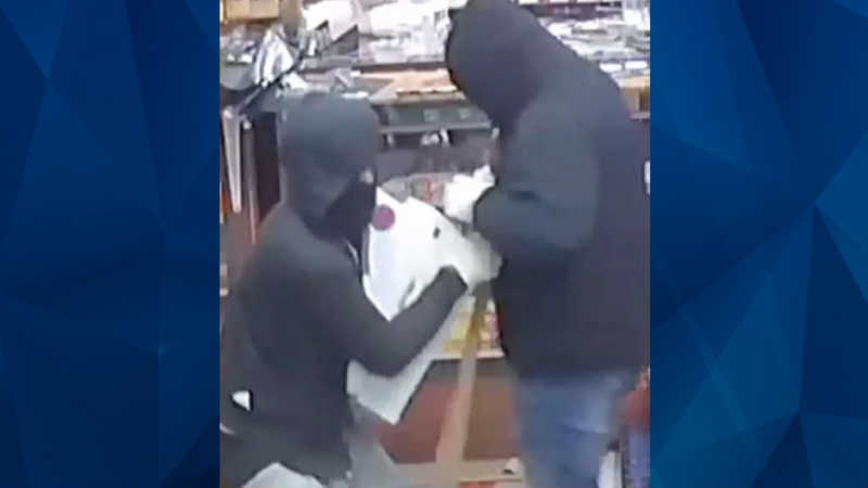 cash register thieves
