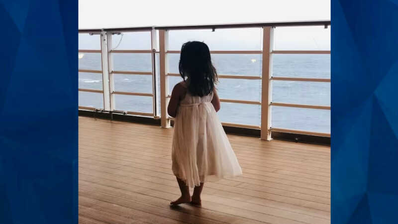 toddler girl on cruise