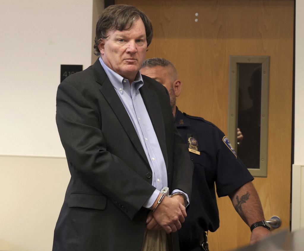 Prosecution Seeks DNA Swab from Accused Long Island Serial Killer, Rex Heuermann