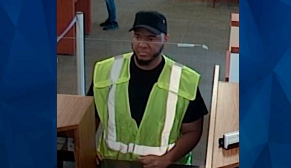 Accused Illinois Robber Hits Bank Again, Wearing Same Bright Vest After Earlier Visit. He Was Quickly Caught