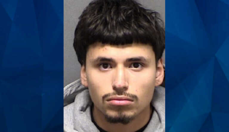 19-Year-Old Dad Charged With Breaking Multiple Bones in 4-Month-Old Son ...