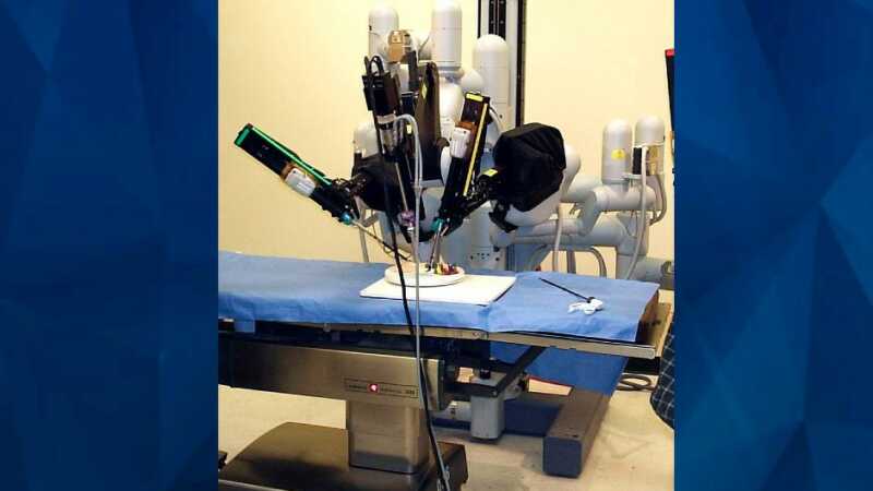 da vinci surgical robot