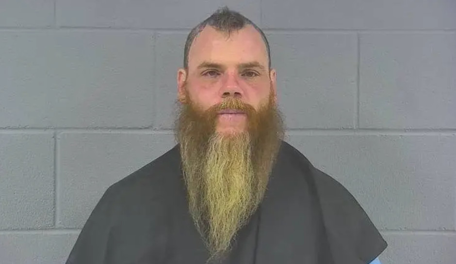 Indiana Man Accused of Ramming Woman’s Car, Threatening to Rape Her and Kill Her Baby