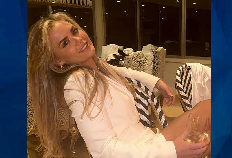 Martha Nolan-O’Slatarra white blazer