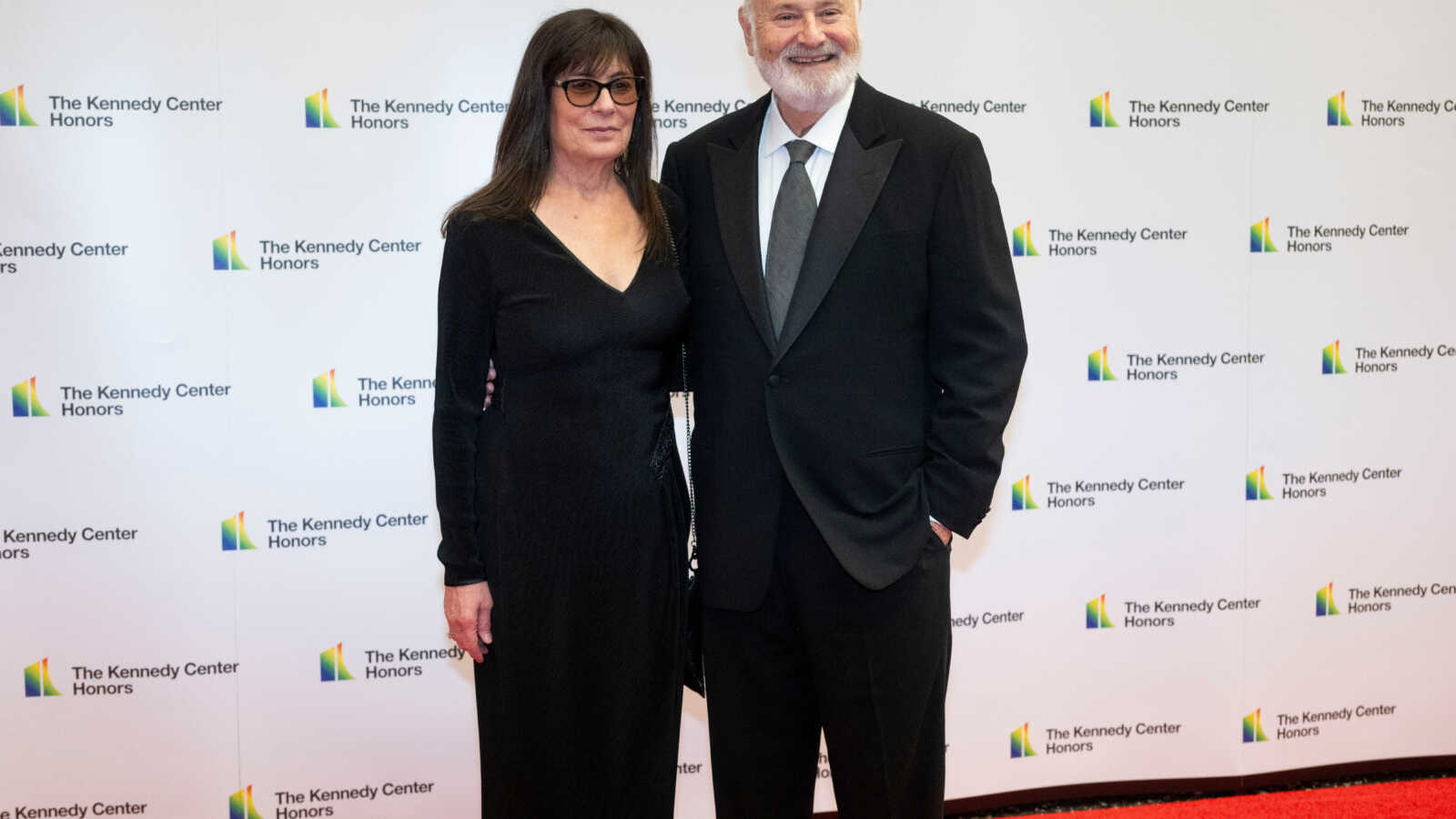 SHOCK ARREST, HOTEL TRAIL OF BLOOD, ROB REINER, WIFE MICHELLE STABBED IN BED