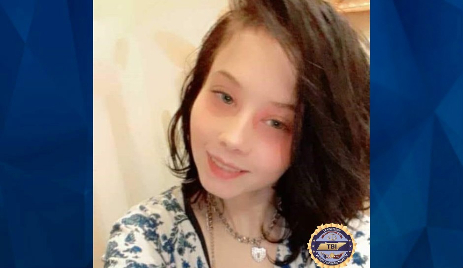 HOLLYNN, 19, MIND OF 10 Y.O., VANISHES FROM PARTY, SPARKS SERIAL KILLER FEAR