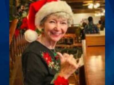 Jackie Glen in Santa Hat