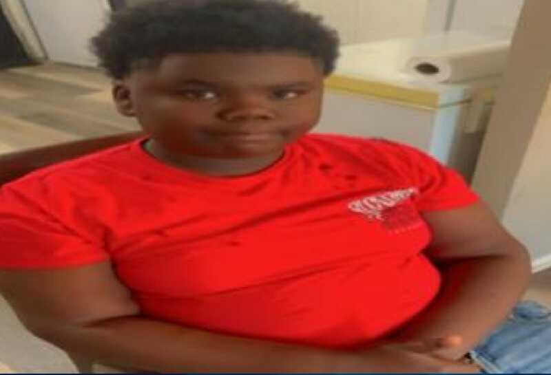 Khelil Clay-Terrel in red shirt