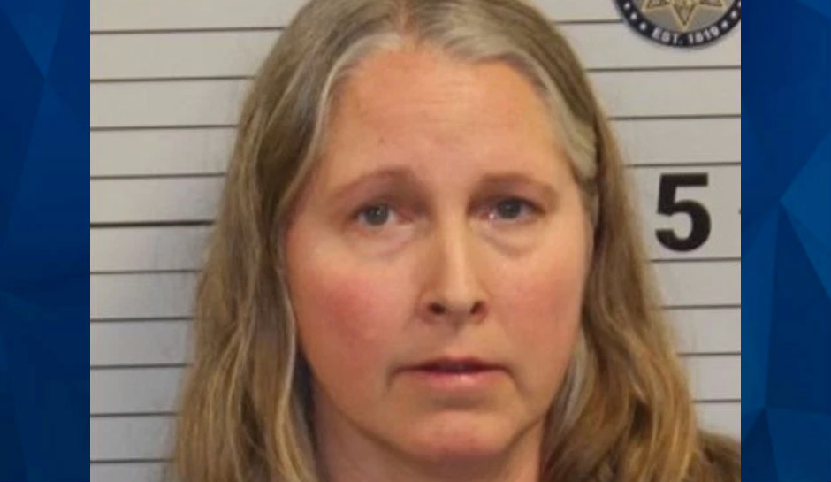 1st Grade Teacher Charged With Abuse of Her Own Kids