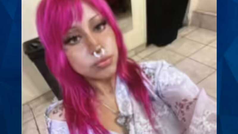 Isabelle Comas in blouse, with nosering