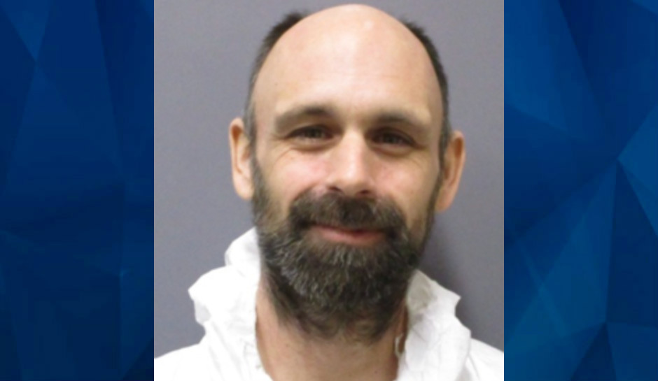 Upstate New York Man Calls 911 to Say He’s Killed His Parents With a Hammer