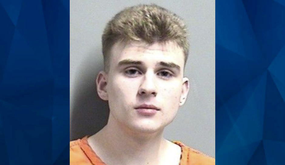 Iowa Man, 21, Stabs His Mom for Refusing to Let Him Use Her Speaker