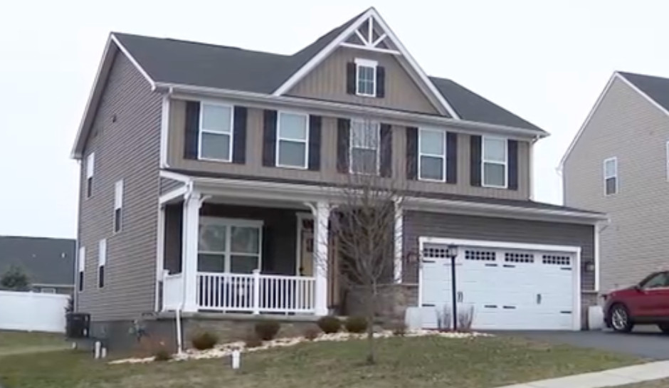 2 Women, 1 Man Dead in Murder Suicide That Stretches Nearly 800 Miles Across State Lines